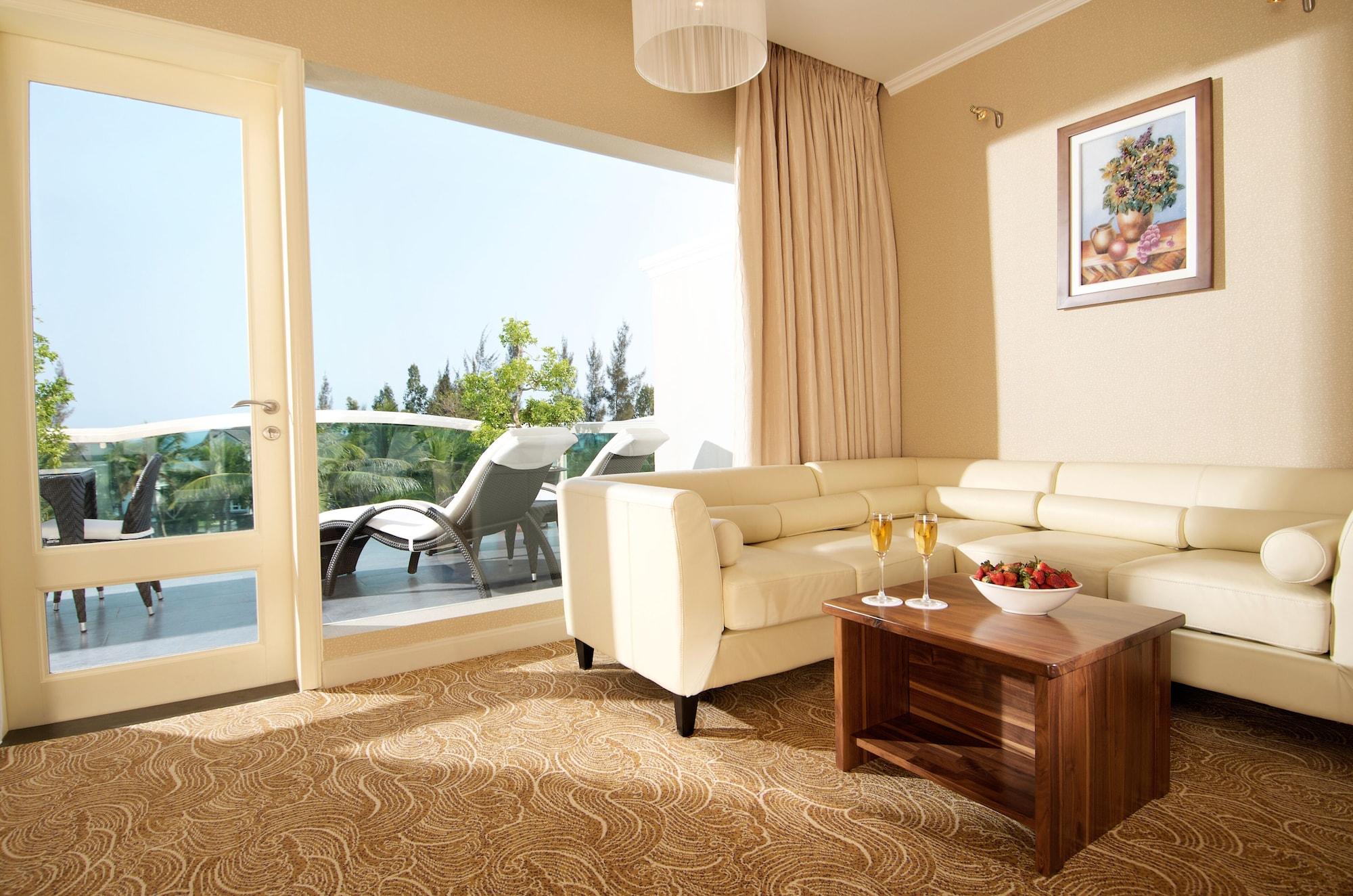 Sea Links Beach Hotel Муи Не Екстериор снимка